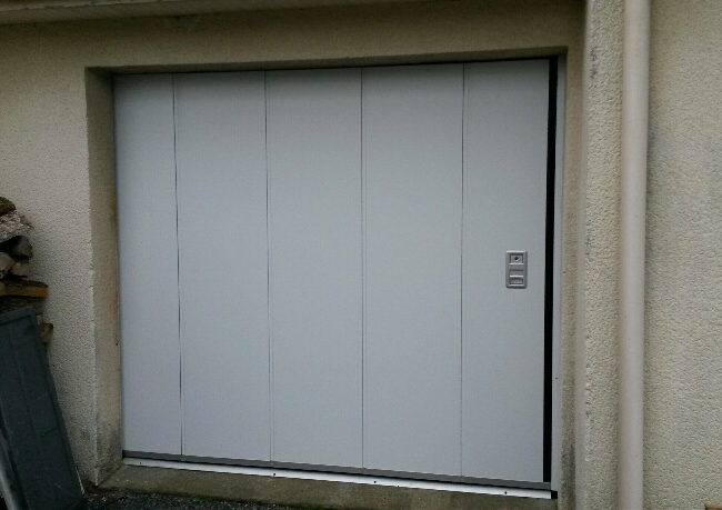 Volets et portes de garage : - Sectionnel refoulement lateral